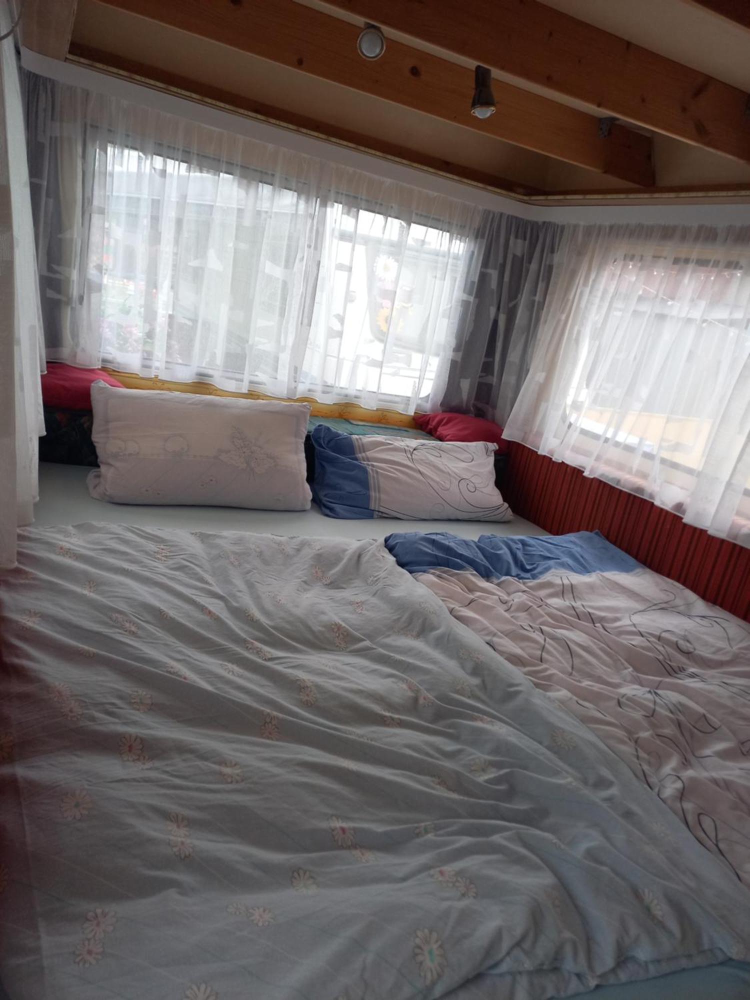 Ferienwohnwagen Rudolf Apartment คอสวิช ภายนอก รูปภาพ